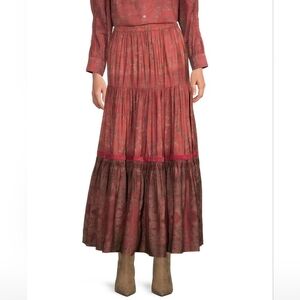 RO's GARDEN Frilly Wool Baltistan Red Floral & Paisley Tiered Skirt